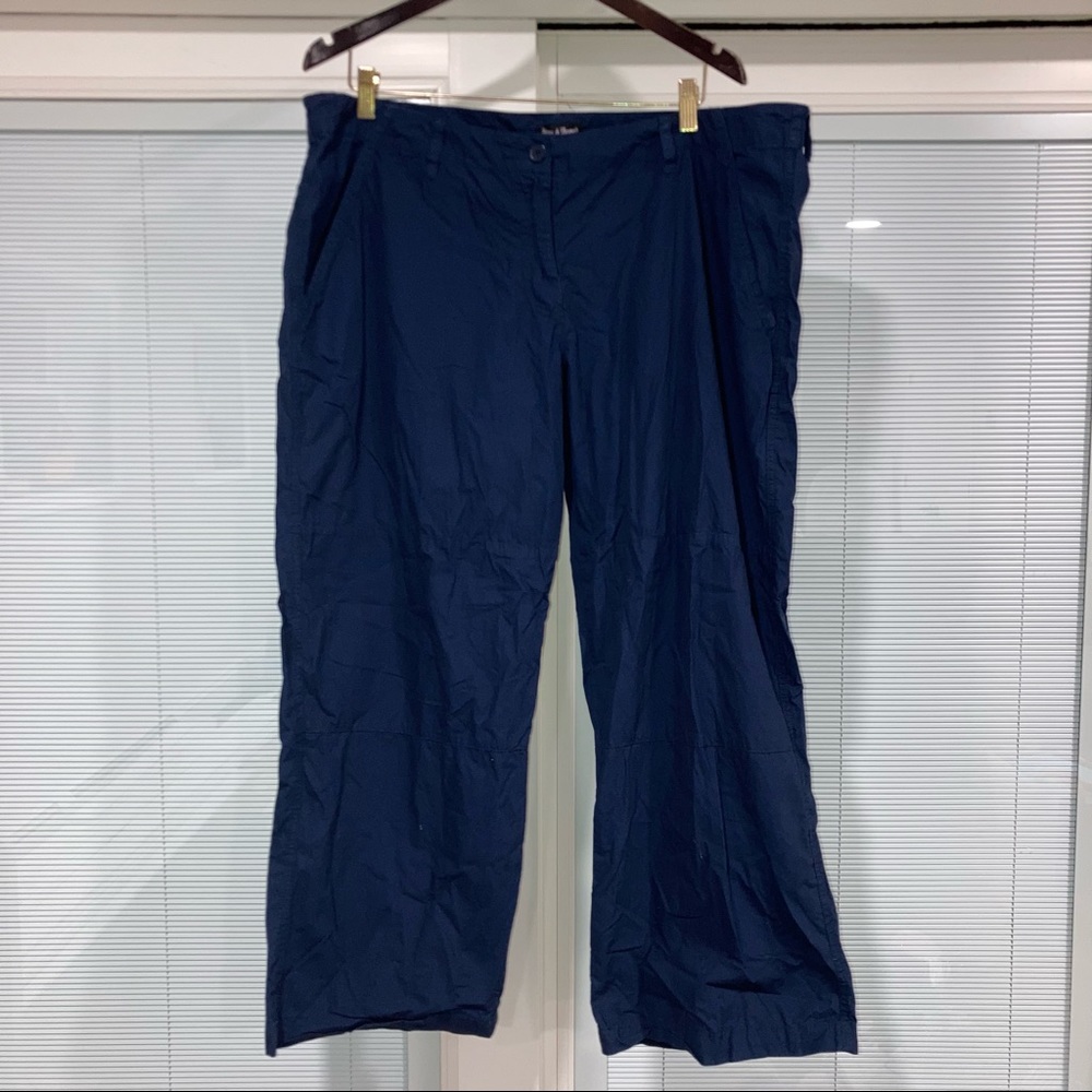 NWT Steve & Barry’s Dark Blue Navy Cotton Capri Pant Size 18